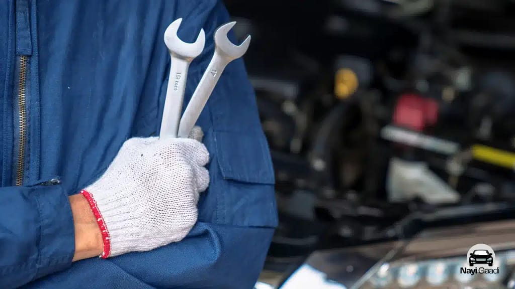 how much does EV bike maintenance cost in India 2025